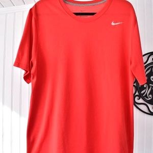 NIKE Dry-Fit Short Sleeve Polyester/cotton men's T-shirt size Large